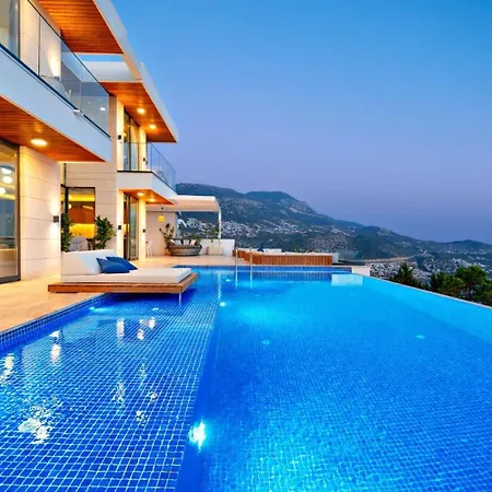 5 Bedroom 3911 빌라
